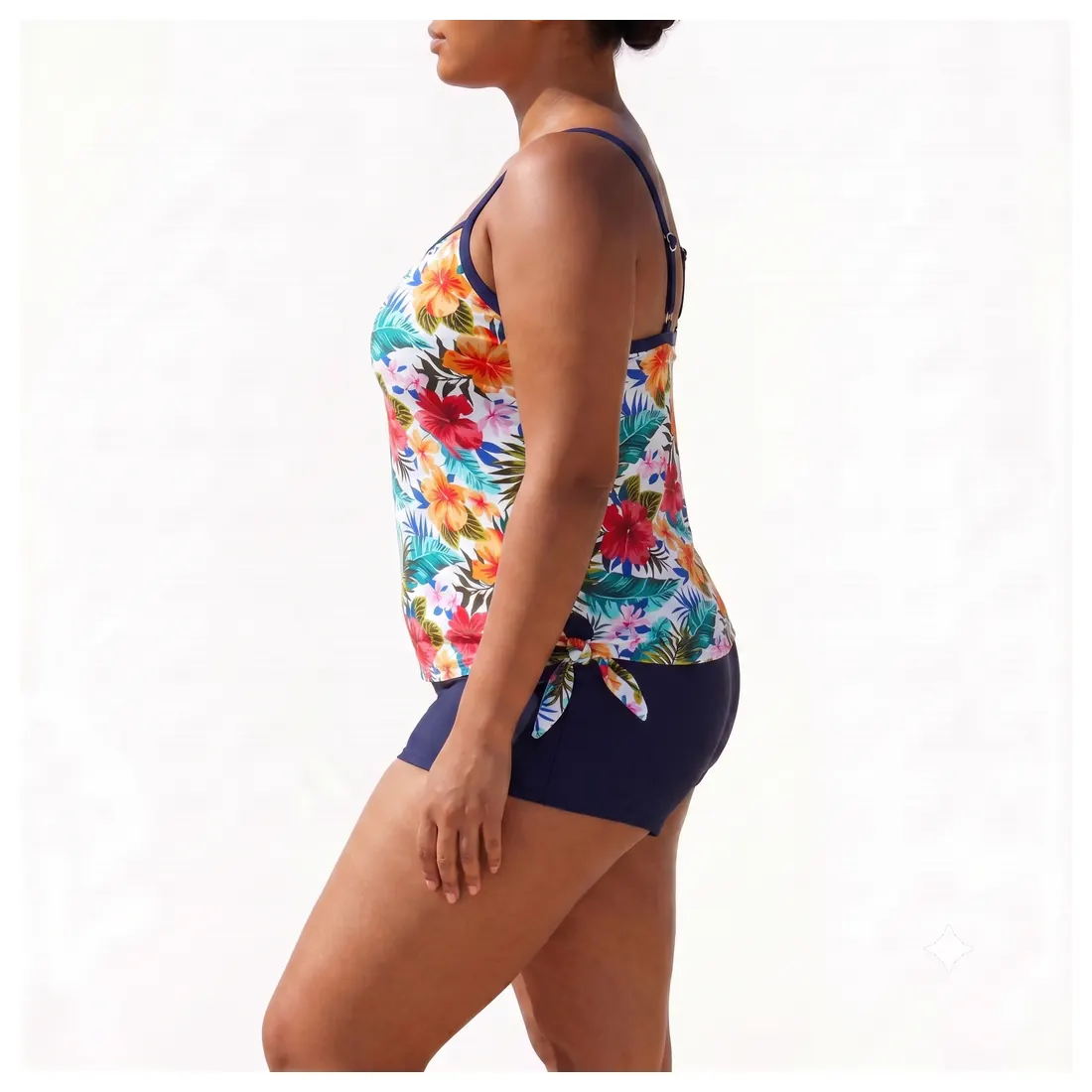 Plus Size Floral One-piece Swimsuit Reference view 2