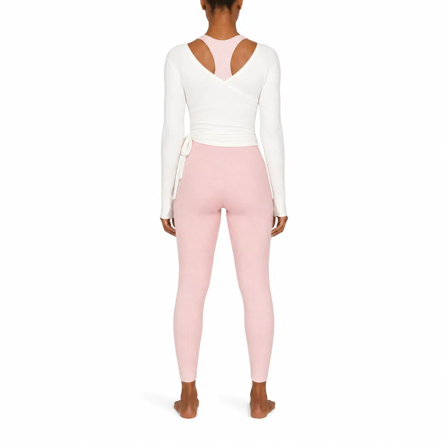 Yoga & Activewear Set Reference 37 view 2
