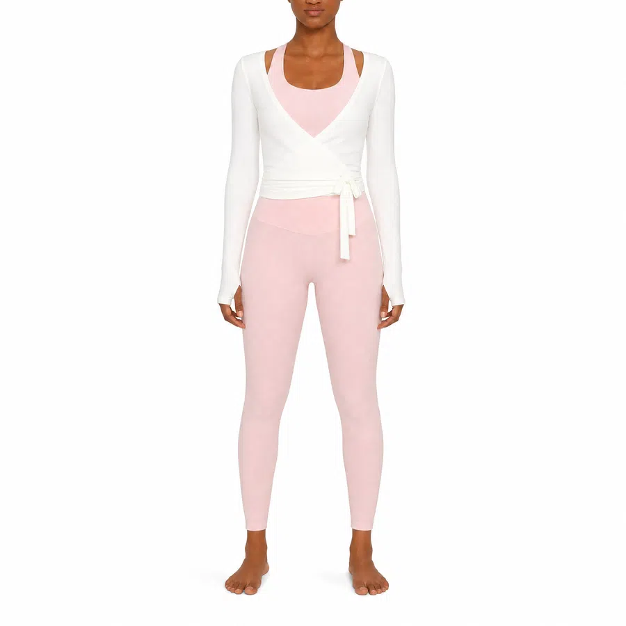 Yoga & Activewear Set Reference 37 main view